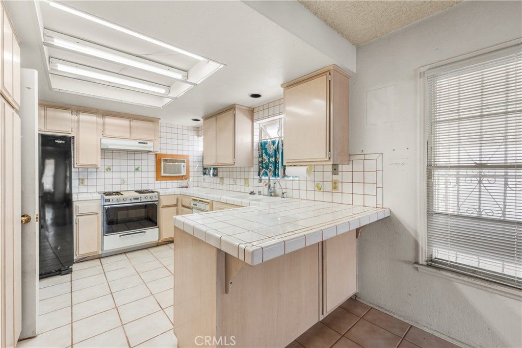 3920 Buckingham Road, Los Angeles, CA 90008 3920 Buckingham Road, Los Angeles, CA 90008