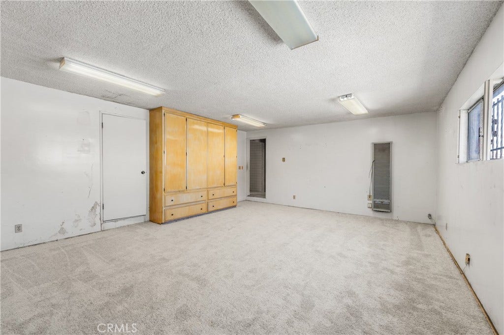 3920 Buckingham Road, Los Angeles, CA 90008 3920 Buckingham Road, Los Angeles, CA 90008