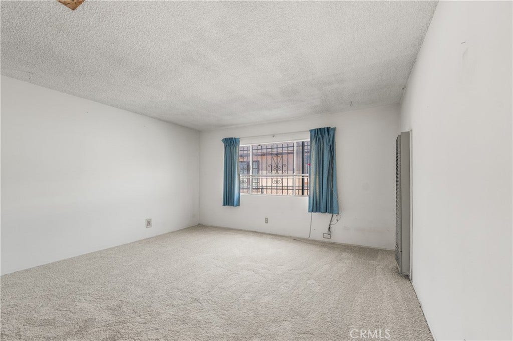 3920 Buckingham Road, Los Angeles, CA 90008 3920 Buckingham Road, Los Angeles, CA 90008