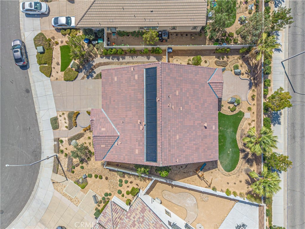 2041 Cork Oak Street, Palmdale, CA 93551 2041 Cork Oak Street, Palmdale, CA 93551
