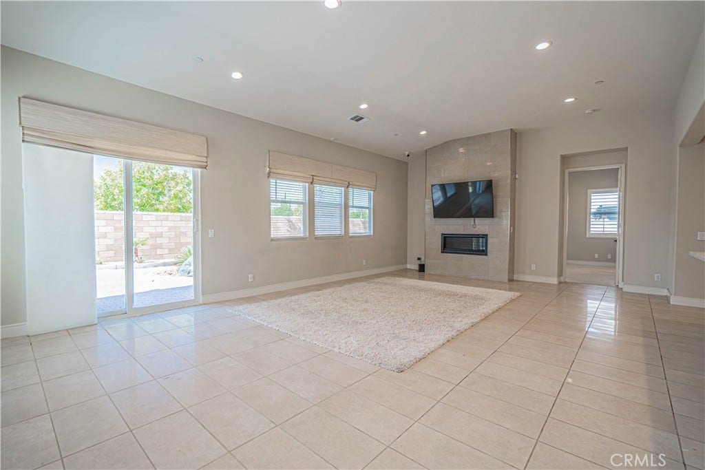 2041 Cork Oak Street, Palmdale, CA 93551 2041 Cork Oak Street, Palmdale, CA 93551