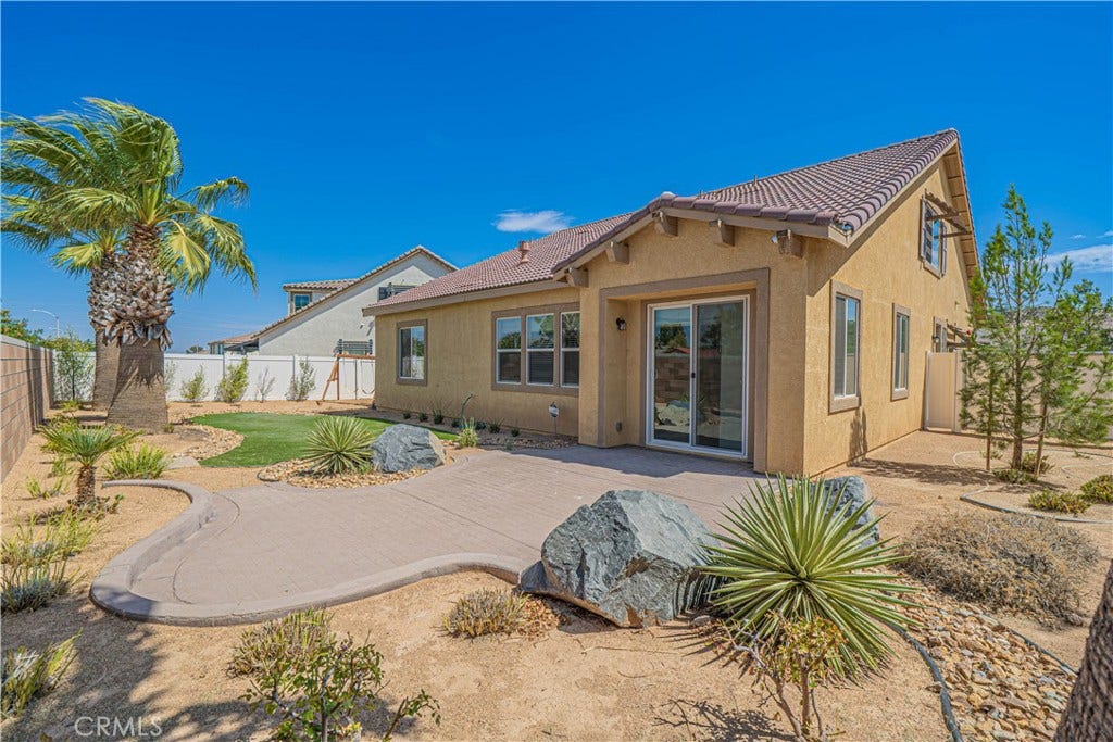 2041 Cork Oak Street, Palmdale, CA 93551 2041 Cork Oak Street, Palmdale, CA 93551