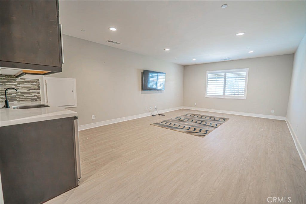 2041 Cork Oak Street, Palmdale, CA 93551 2041 Cork Oak Street, Palmdale, CA 93551