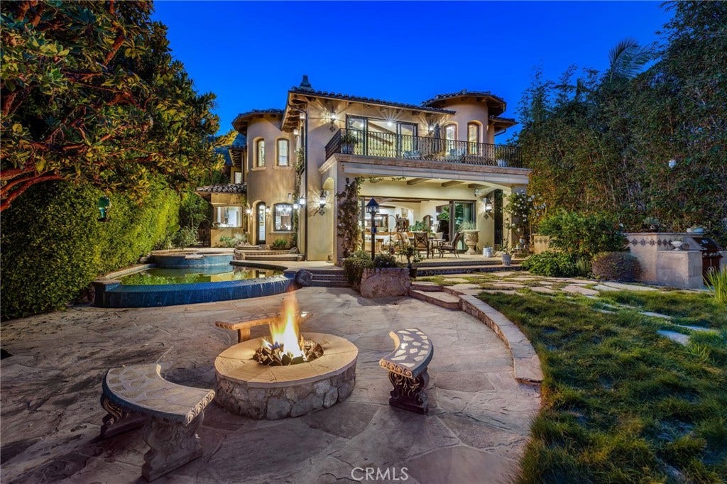 32636 Pacific Coast, Malibu, CA 90265 32636 Pacific Coast, Malibu, CA 90265
