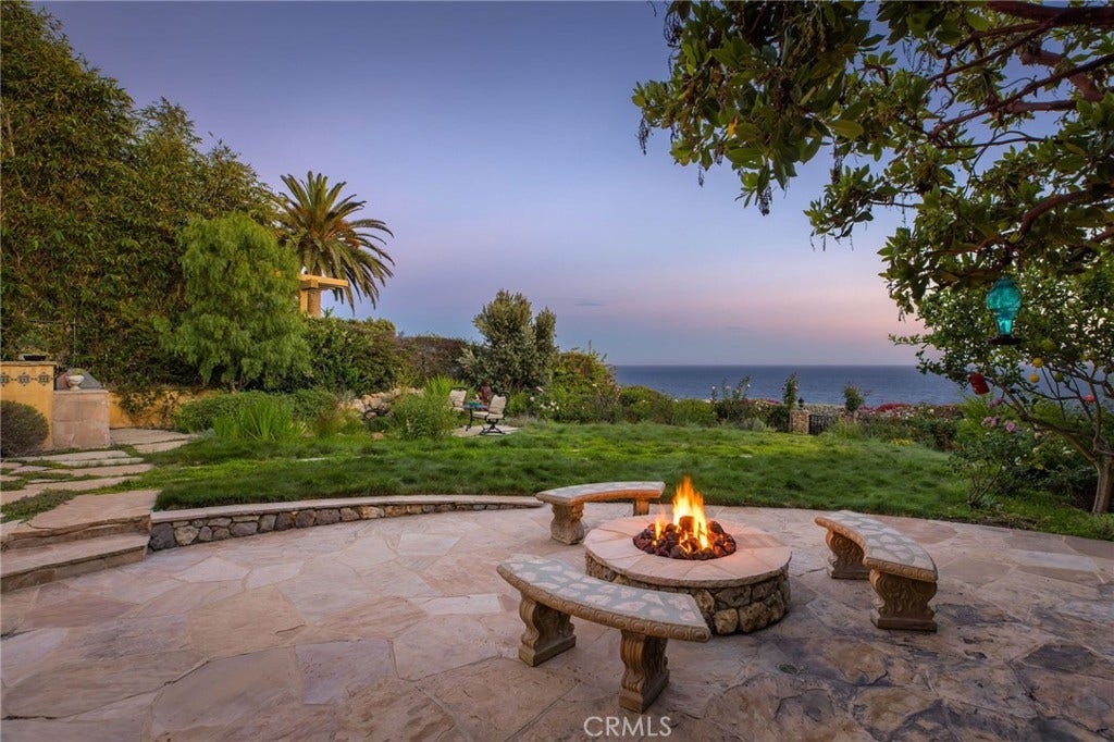 32636 Pacific Coast, Malibu, CA 90265 32636 Pacific Coast, Malibu, CA 90265