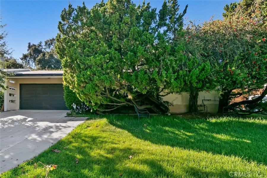 Property photo for 4561 Alveo, La Canada Flintridge, CA