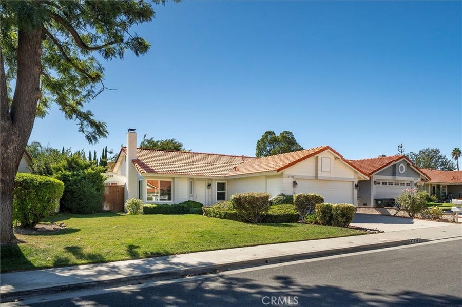 Property photo for 27712 Wakefield Rd., Castaic, CA