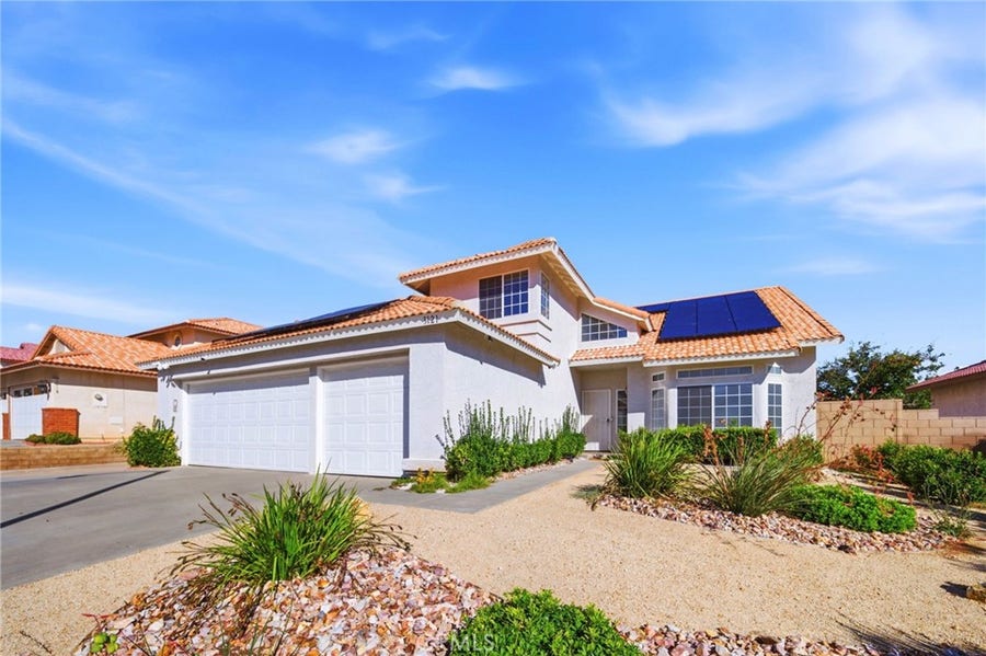 Property photo for 3121 Crowne, Palmdale, CA