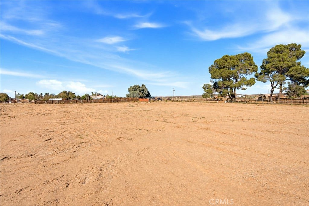 13841 E Avenue G8, Lancaster, CA 93535 13841 E Avenue G8, Lancaster, CA 93535