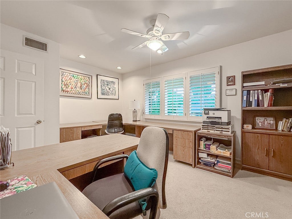17512 Superior Street, Northridge, CA 91325 17512 Superior Street, Northridge, CA 91325