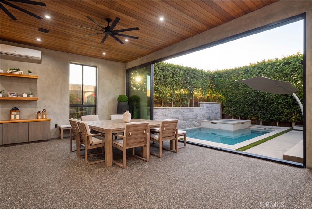 17646 Stare Street, Northridge, CA 91325 17646 Stare Street, Northridge, CA 91325