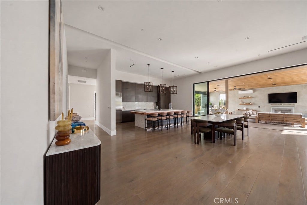 17646 Stare Street, Northridge, CA 91325 17646 Stare Street, Northridge, CA 91325