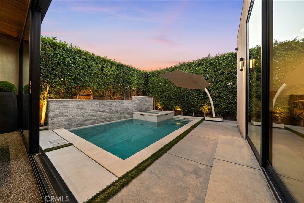 17646 Stare Street, Northridge, CA 91325 17646 Stare Street, Northridge, CA 91325