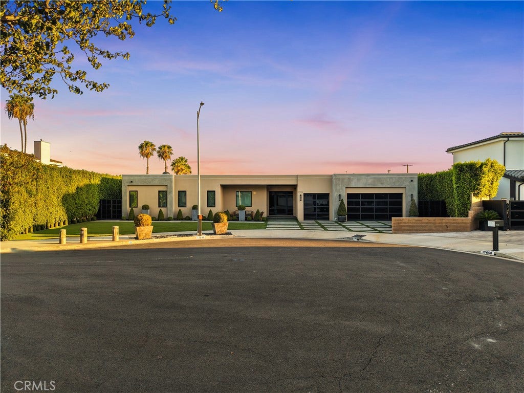 17646 Stare Street, Northridge, CA 91325 17646 Stare Street, Northridge, CA 91325
