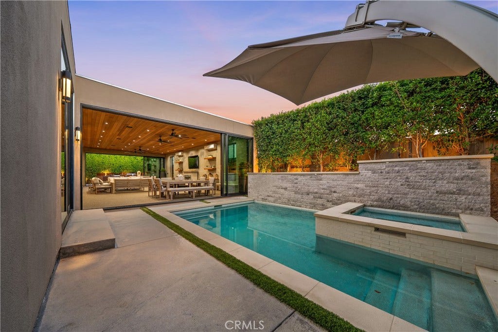 17646 Stare Street, Northridge, CA 91325 17646 Stare Street, Northridge, CA 91325