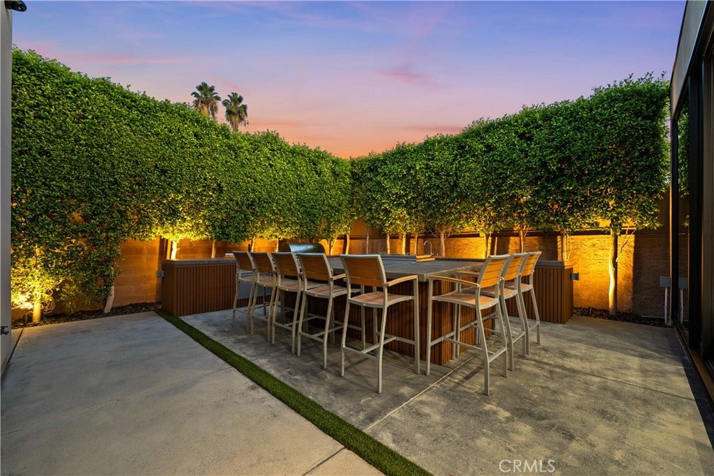 17646 Stare Street, Northridge, CA 91325 17646 Stare Street, Northridge, CA 91325
