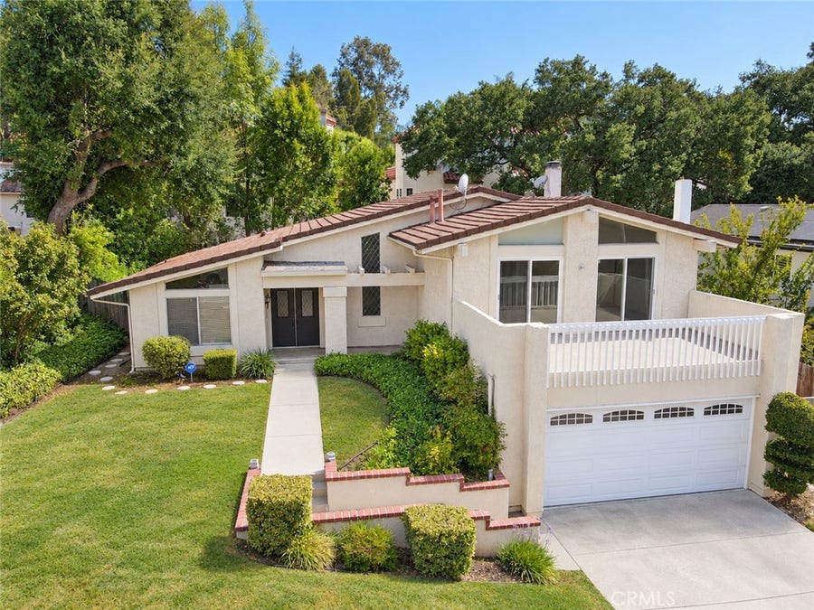 Property photo for 22840 Sparrowdell, Calabasas, CA