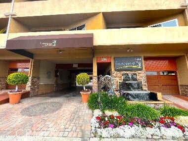 100 Cliff Drive, #3, Laguna Beach, CA 92651 100 Cliff Drive, #3, Laguna Beach, CA 92651