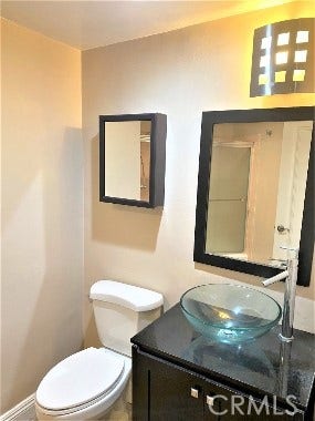 100 Cliff Drive, #3, Laguna Beach, CA 92651 100 Cliff Drive, #3, Laguna Beach, CA 92651