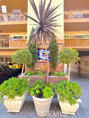 100 Cliff Drive, #3, Laguna Beach, CA 92651 100 Cliff Drive, #3, Laguna Beach, CA 92651