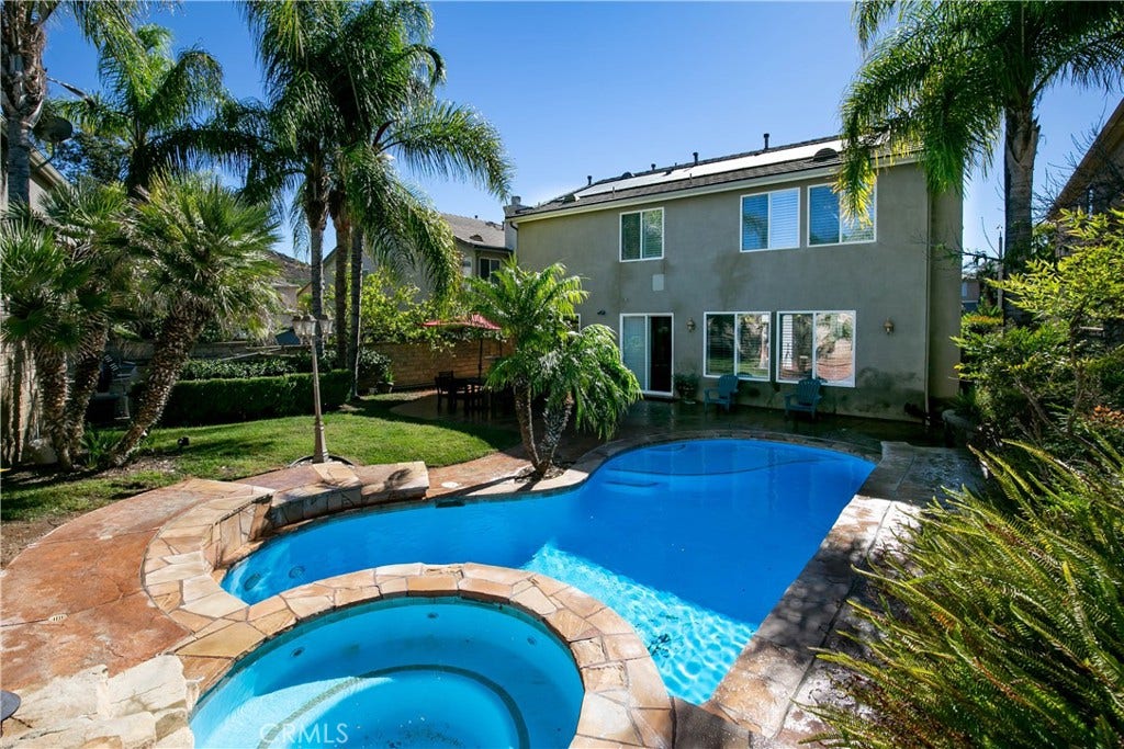 22211 Celestial, Saugus, CA 91390 22211 Celestial, Saugus, CA 91390