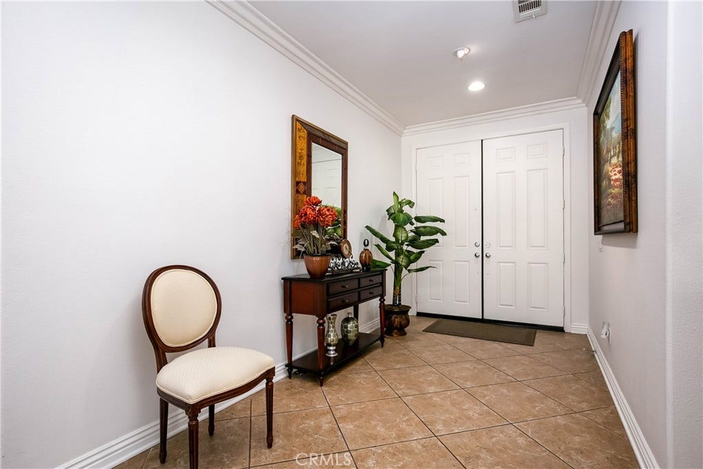 22211 Celestial, Saugus, CA 91390 22211 Celestial, Saugus, CA 91390