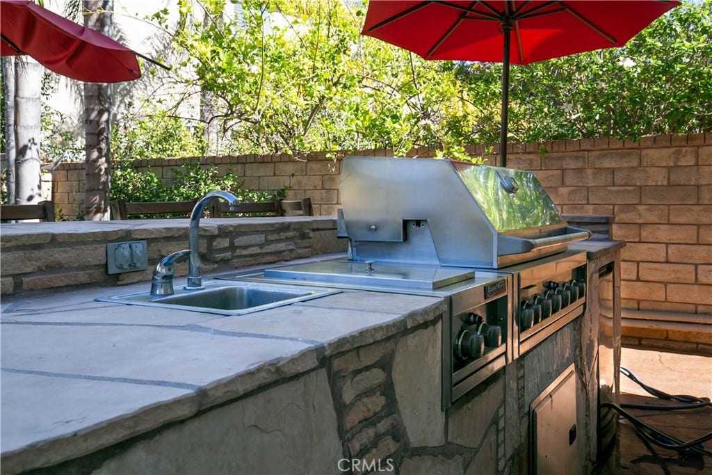 22211 Celestial, Saugus, CA 91390 22211 Celestial, Saugus, CA 91390