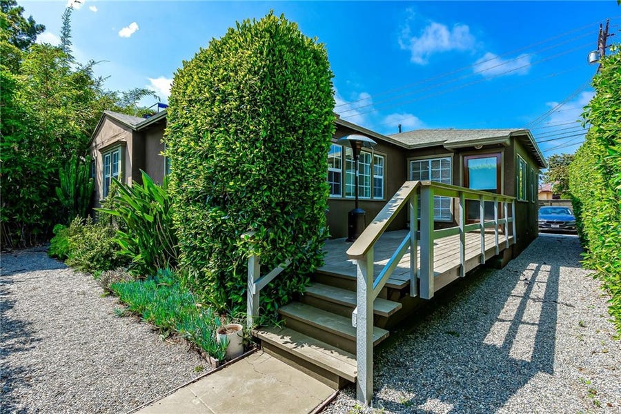 Property photo for 313 Venice Way, Venice, CA