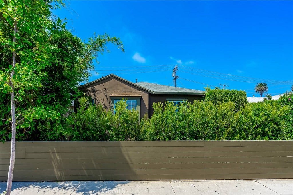 313 Venice Way, Venice, CA 90291