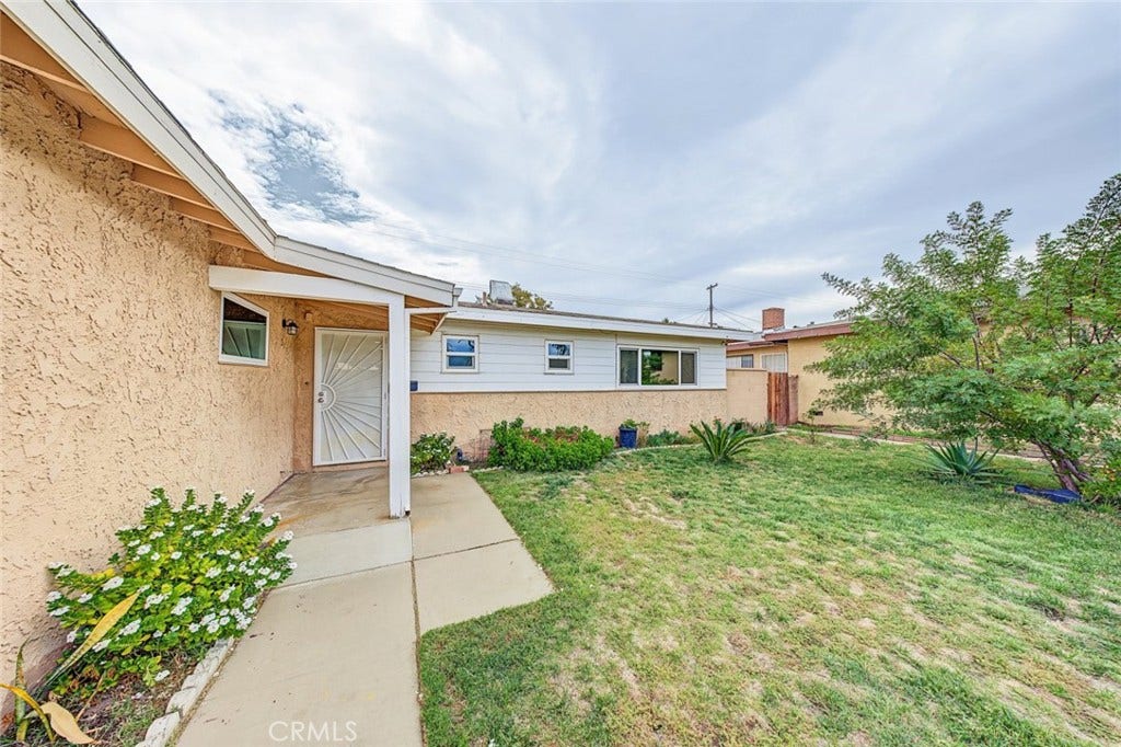 44650 2nd Street E, Lancaster, CA 93535 Front yard is fully landscaped.