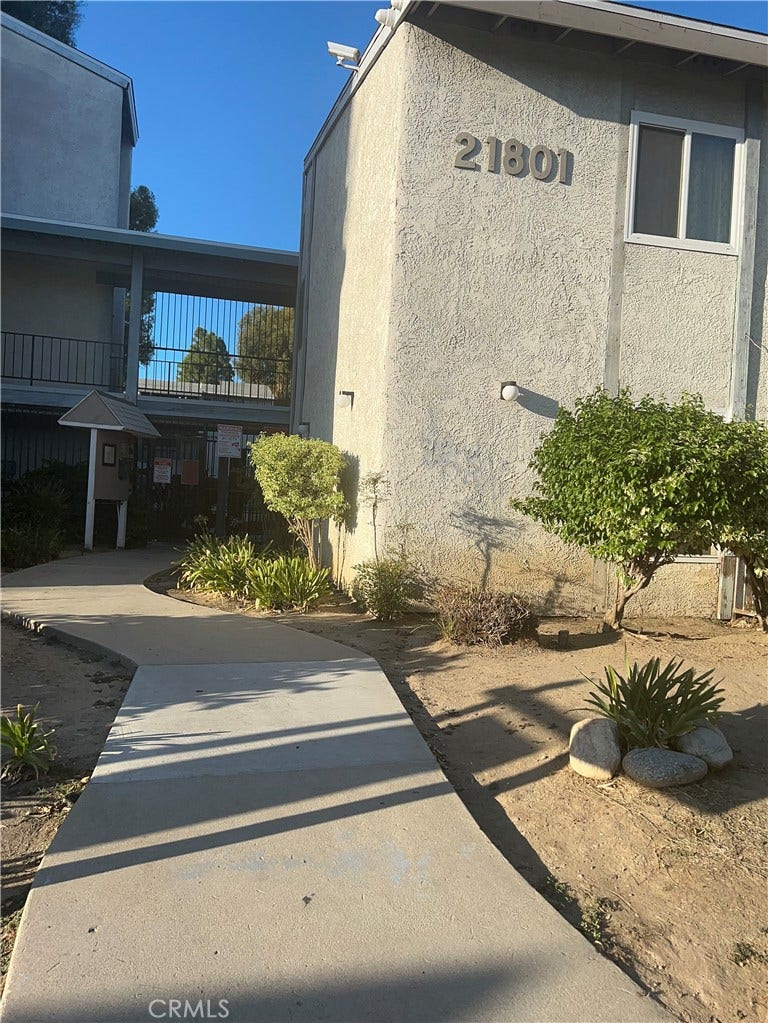 Property photo for 21801 Roscoe, Canoga Park, CA