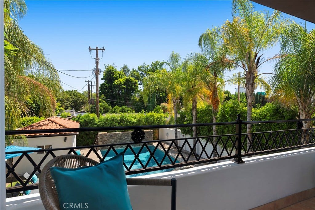 15014 Valleyheart, Sherman Oaks, CA 91403 15014 Valleyheart, Sherman Oaks, CA 91403