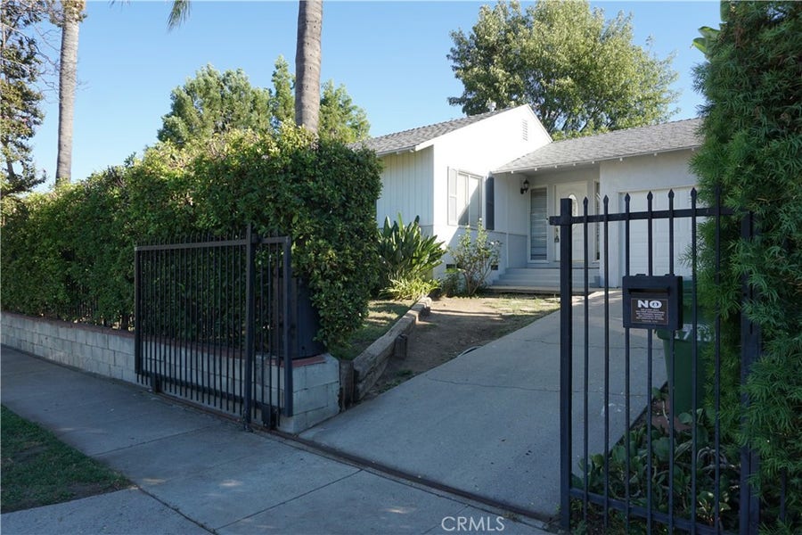 Property photo for 17630 Rhoda Street, Encino, CA