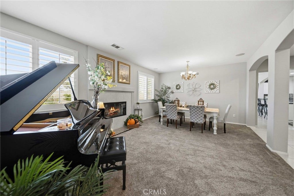 3253 Vahn Lane, Lancaster, CA 93536 3253 Vahn Lane, Lancaster, CA 93536