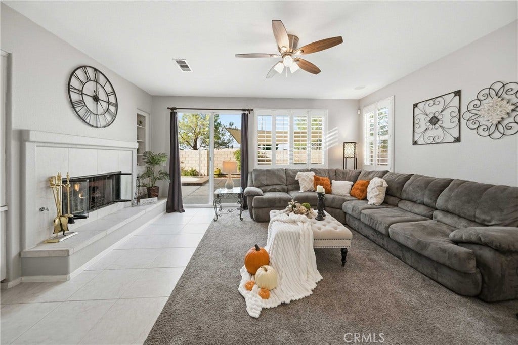 3253 Vahn Lane, Lancaster, CA 93536 3253 Vahn Lane, Lancaster, CA 93536