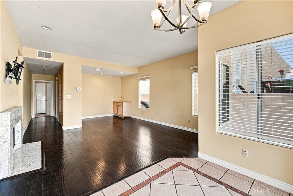 7436 Bobbyboyar Avenue, West Hills, CA 91307 7436 Bobbyboyar Avenue, West Hills, CA 91307