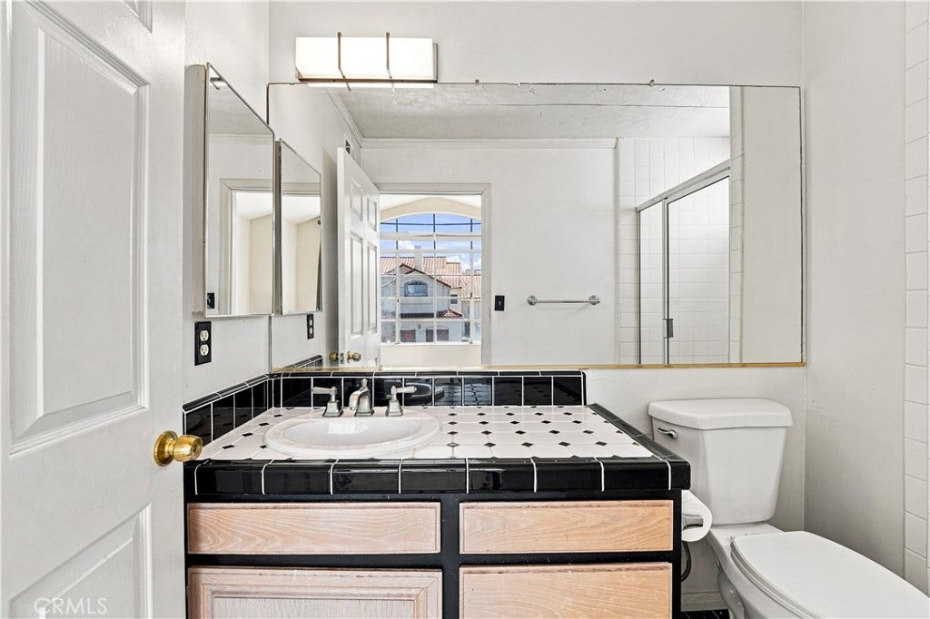 7436 Bobbyboyar Avenue, West Hills, CA 91307 7436 Bobbyboyar Avenue, West Hills, CA 91307