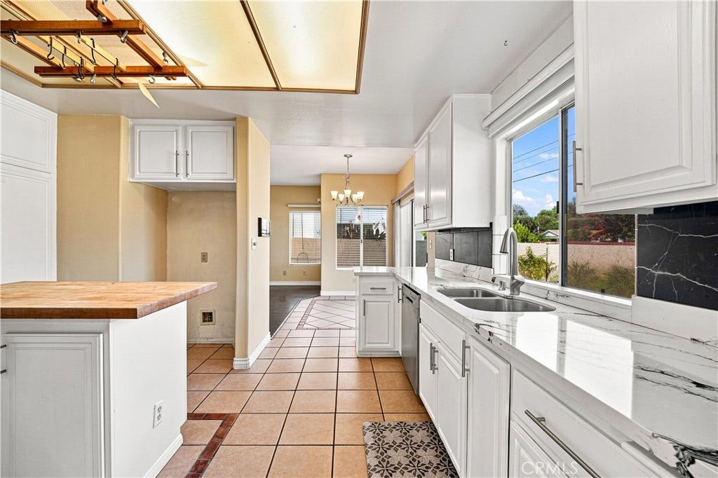 7436 Bobbyboyar Avenue, West Hills, CA 91307 7436 Bobbyboyar Avenue, West Hills, CA 91307