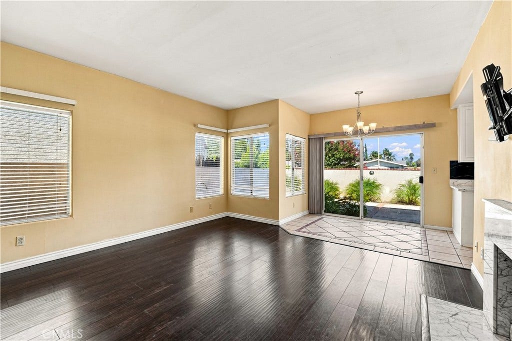7436 Bobbyboyar Avenue, West Hills, CA 91307 7436 Bobbyboyar Avenue, West Hills, CA 91307
