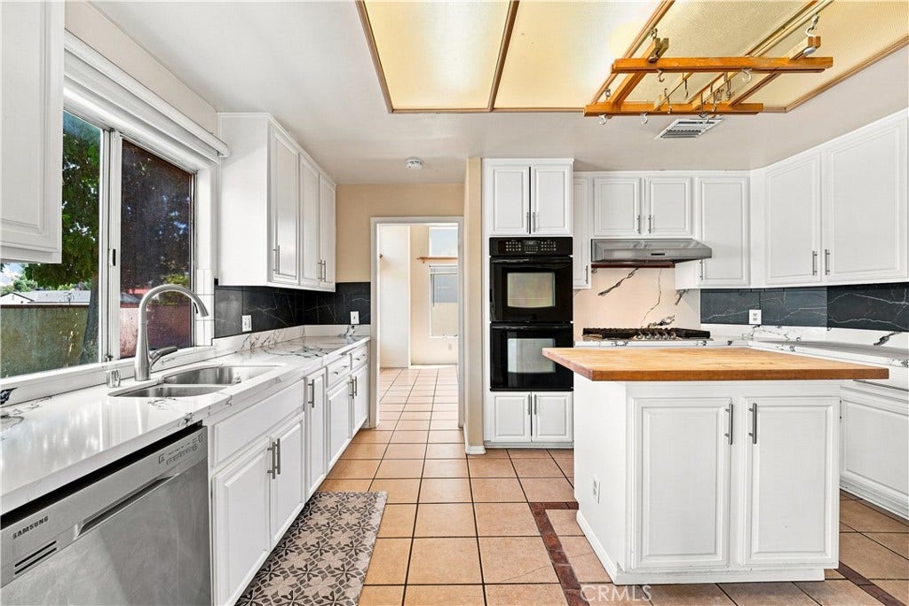 7436 Bobbyboyar Avenue, West Hills, CA 91307 7436 Bobbyboyar Avenue, West Hills, CA 91307