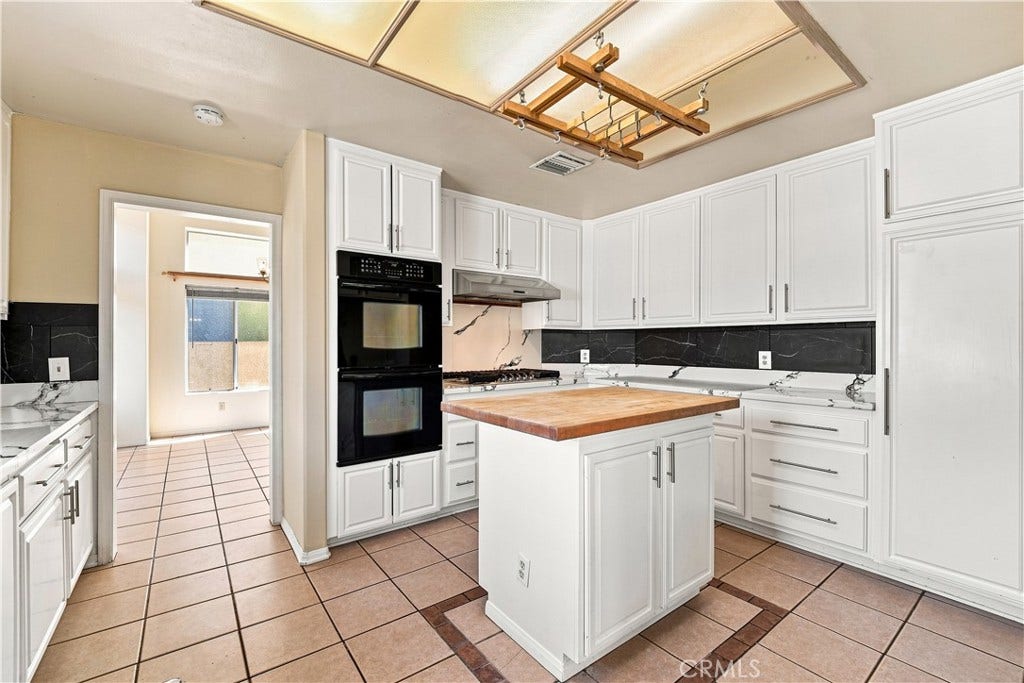 7436 Bobbyboyar Avenue, West Hills, CA 91307 7436 Bobbyboyar Avenue, West Hills, CA 91307