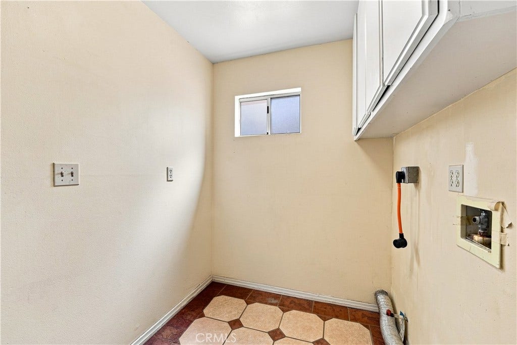7436 Bobbyboyar Avenue, West Hills, CA 91307 7436 Bobbyboyar Avenue, West Hills, CA 91307