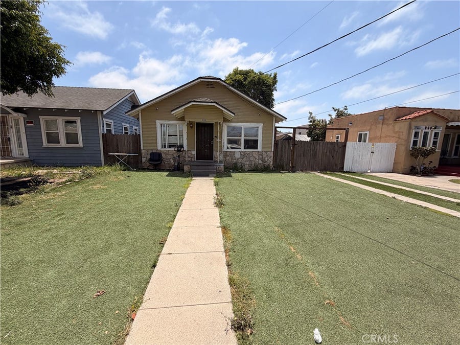 Property photo for 532 W Hillcrest, Inglewood, CA