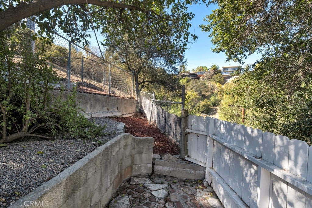 4559 Ensenada Drive, Woodland Hills, CA 91364 4559 Ensenada Drive, Woodland Hills, CA 91364
