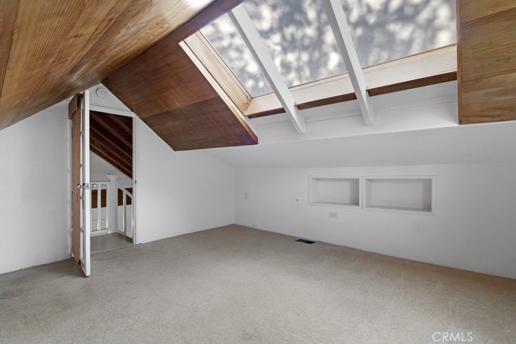 4559 Ensenada Drive, Woodland Hills, CA 91364 4559 Ensenada Drive, Woodland Hills, CA 91364