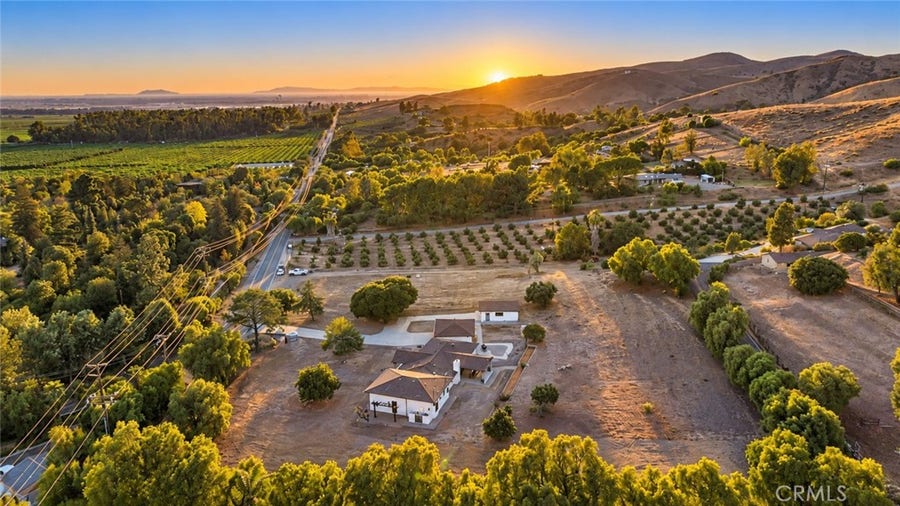 Property photo for 1177 E La Loma, Somis, CA