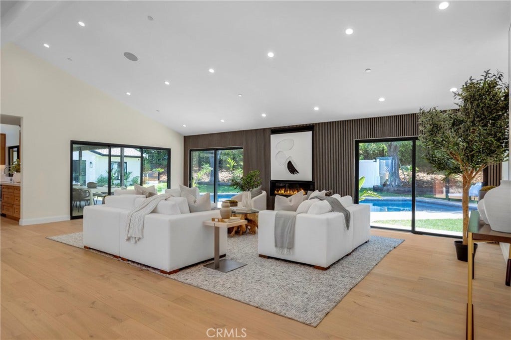 5200 Armida Drive, Woodland Hills, CA 91364 5200 Armida Drive, Woodland Hills, CA 91364