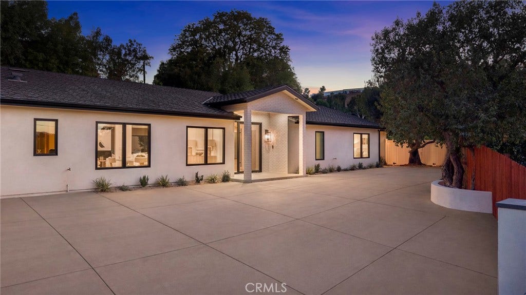5200 Armida Drive, Woodland Hills, CA 91364 5200 Armida Drive, Woodland Hills, CA 91364