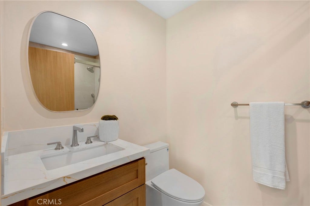 5200 Armida Drive, Woodland Hills, CA 91364 5200 Armida Drive, Woodland Hills, CA 91364