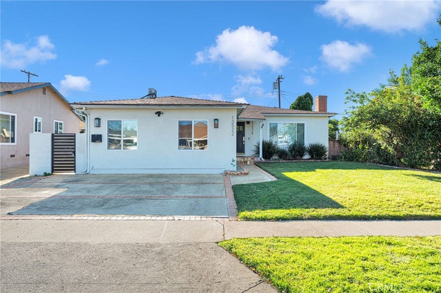 Property photo for 13524 Debell, Arleta, CA
